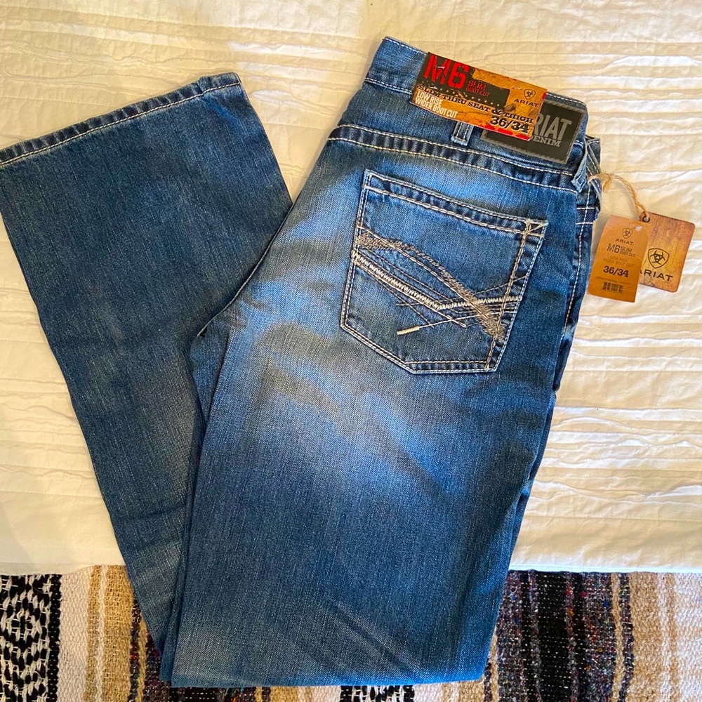 NEW WITH TAGS Men’s Ariat M6 Jeans. Size 36x34